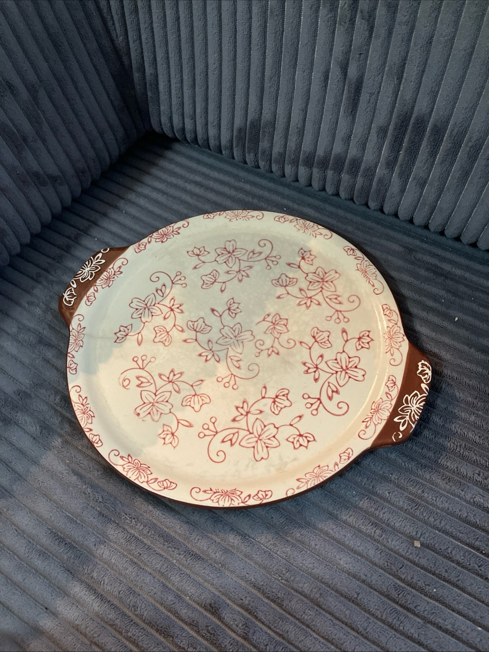 Temp-Tations Lid-it Floral Lace Cranberry Red/Cream Cover, Trivet, & Serve Tray